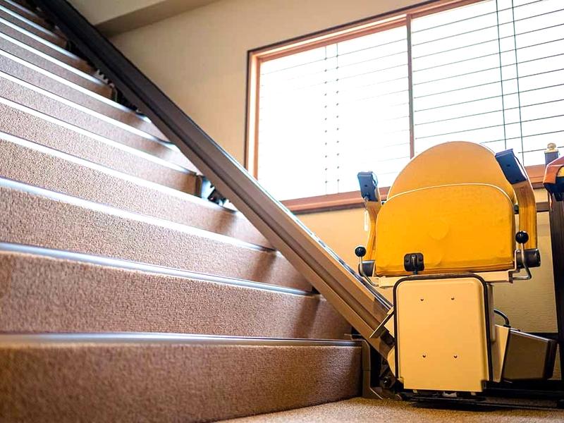 王子善光寺・永代供養納骨塔『やすらぎの塔』