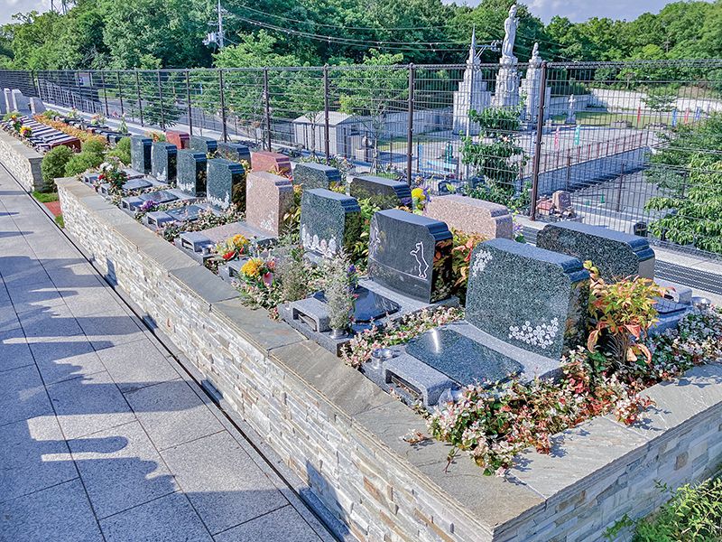 ガーデニング樹木葬エリア風景