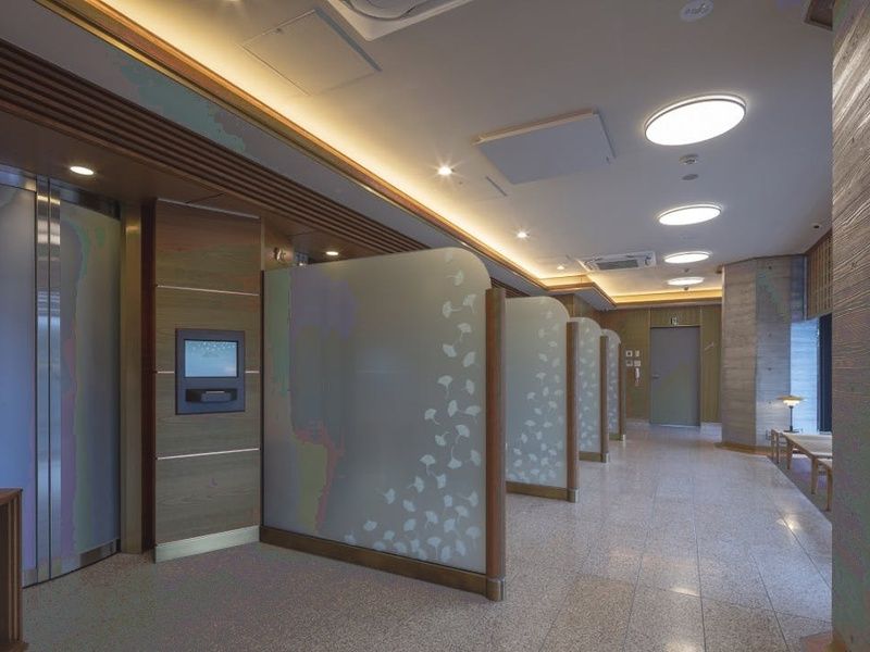 参拝室（パーテーションで仕切られた空間）