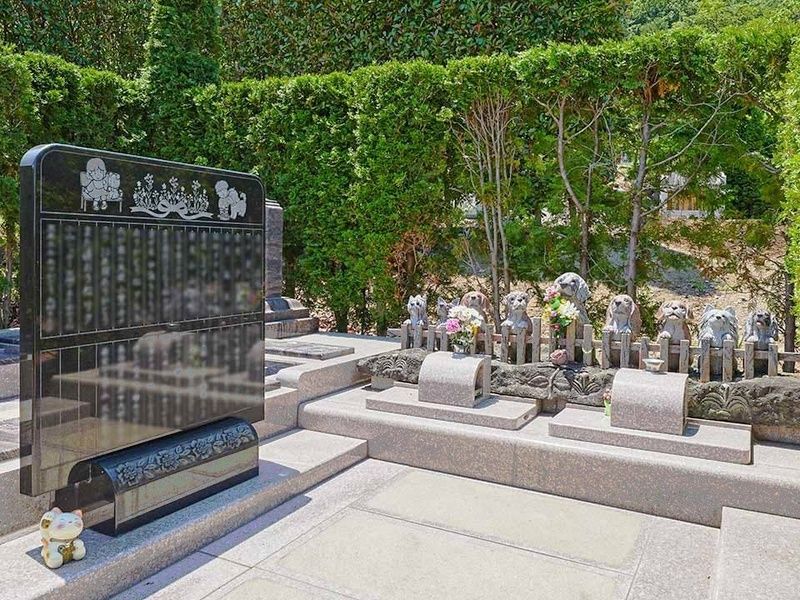 『ペット供養』家族みんなでペットを供養することができます