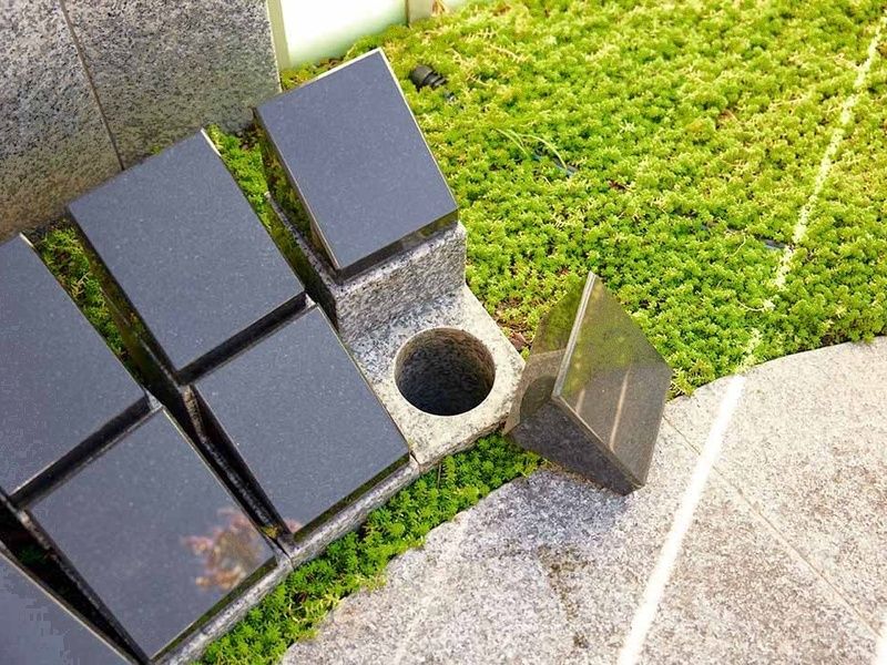 本堂前プレミア　個別納骨プラン　納骨室