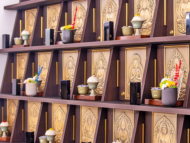 屋内納骨壇の棚