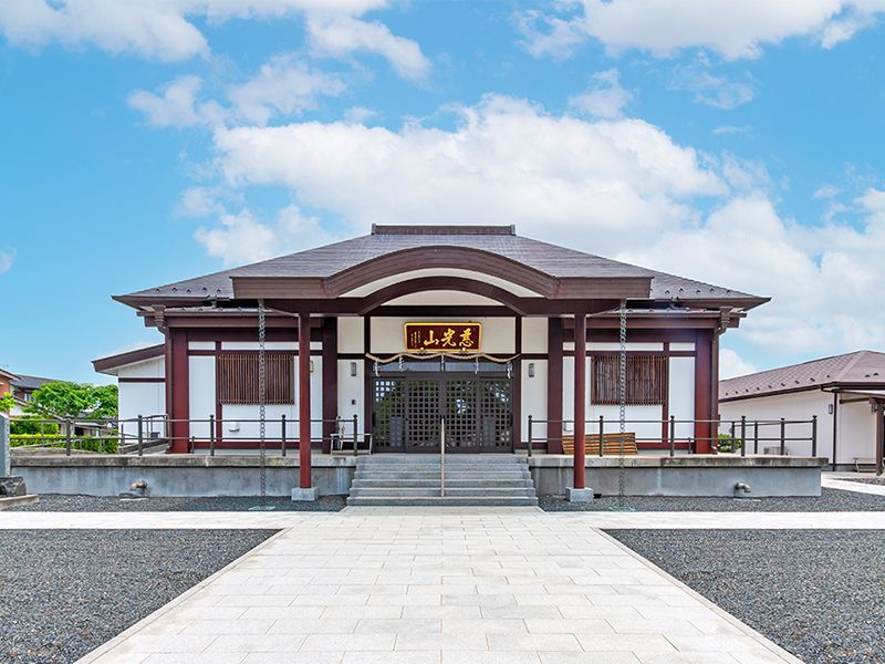 寺院建物の外観