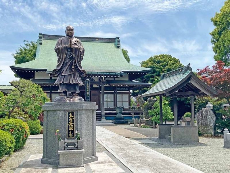 本堂外観