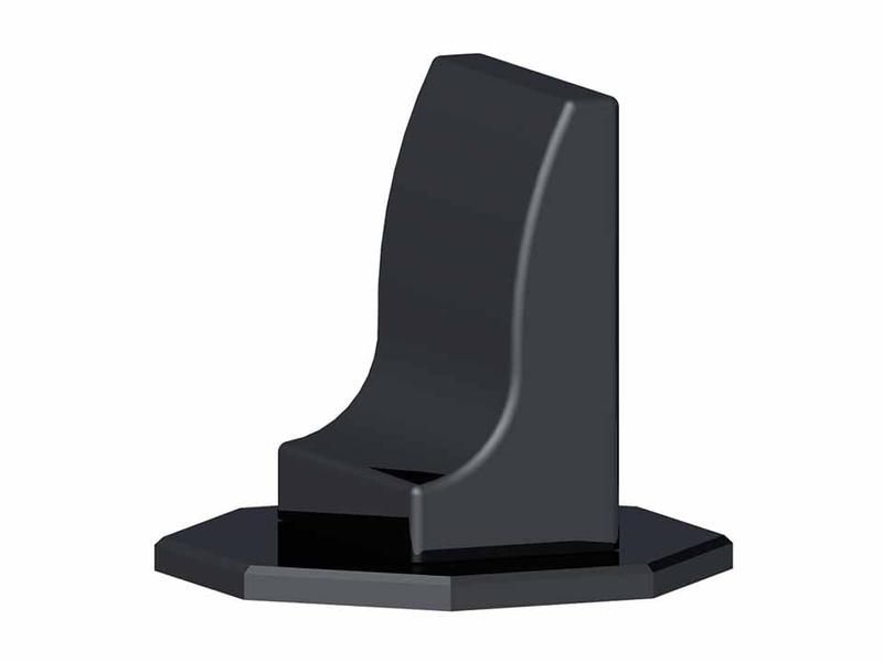 曲線が生かされたデザインの石塔が、個別の区画に備わります