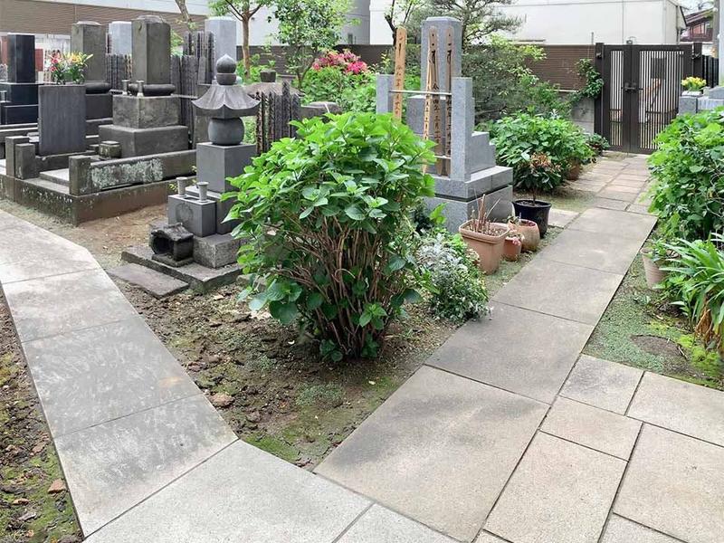 新宿 しあわせ薬師墓苑